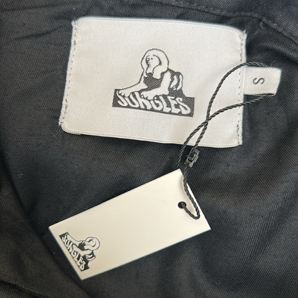 NWT Jungles Men’s Waterfall Short Sleeve Button Front Shirt in Black size S - Picture 7 of 9